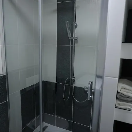 Delux * Gornji Milanovac